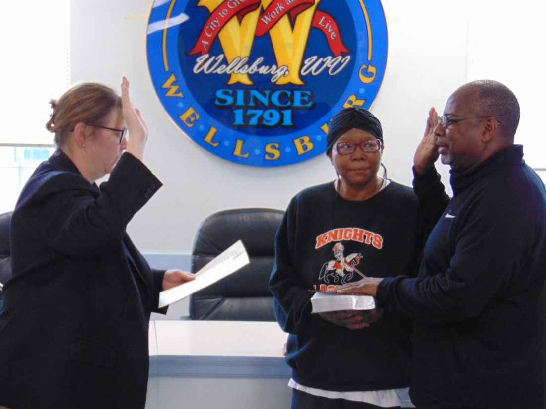 Sworn in | News, Sports, Jobs - Weirton Daily Times - Vimarsana News